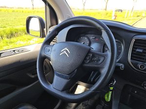 Wyposażenie specjalne wnętrza, ujęcie 2 — Citroën JUMPY 2.0 L2 Navi Lm-Velgen AC z 2020 roku