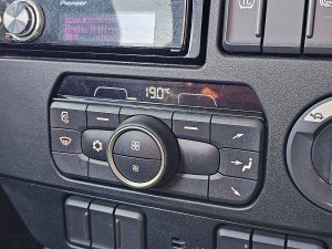 Wyposażenie specjalne wnętrza, ujęcie 4 — DAF CF 260 BDF+BOX LIFT AIRCO z 2018 roku