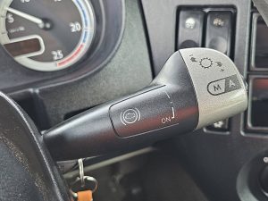 Wyposażenie specjalne wnętrza, ujęcie 3 — DAF CF 85.360 FAS 6X2 EEV z 2009 roku