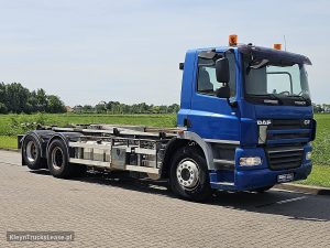 Strona pasażera z przodu — DAF CF 85.360 FAS 6X2 EEV z 2009 roku