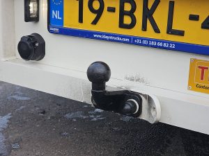Hak holowniczy — DAF LF 180 TIJHOF NEW FLY OVER z 2018 roku