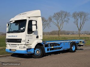 Strona kierowcy z przodu — DAF LF 55.180 11.9T AIRCO 3 SEATS z 2011 roku