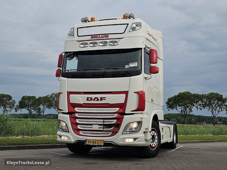 DAF XF 480 z 2018 roku, ciągnik siodłowy z zagranicy — przód pojazdu
