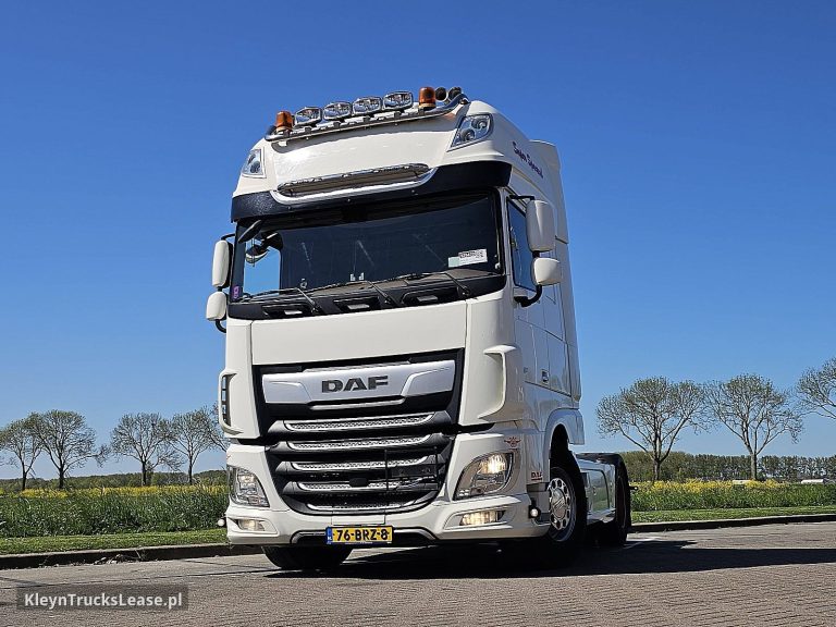 DAF XF 480 z 2019 roku, ciągnik siodłowy z zagranicy — przód pojazdu