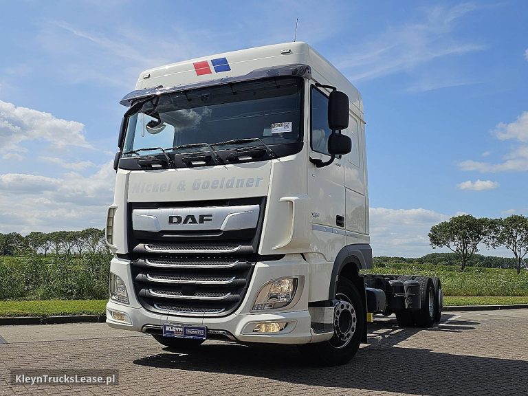 DAF XF 480 6x2*4 z 2018 roku, podwozie z kabiną z zagranicy — przód pojazdu