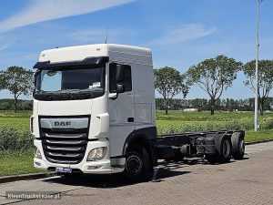 Strona kierowcy z przodu — DAF XF 480 6X2 FAN WB530 z 2018 roku