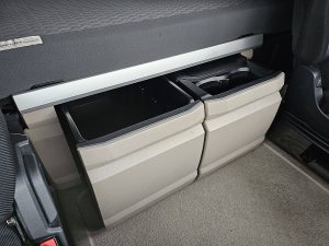 Wyposażenie specjalne wnętrza — DAF XF 480 6X2 FAR INTARDER z 2023 roku