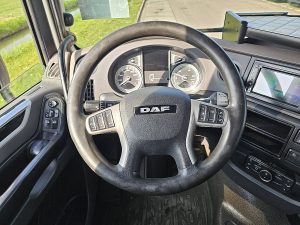 Wyposażenie specjalne wnętrza, ujęcie 3 — DAF XF 480 SSC FAR z 2021 roku