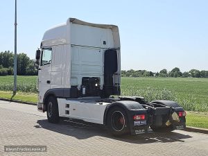 Strona kierowcy z tyłu — DAF XF 480 SSC SKIRTS z 2019 roku