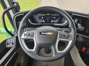 Wyposażenie specjalne wnętrza — DAF XG 480 z 2023 roku