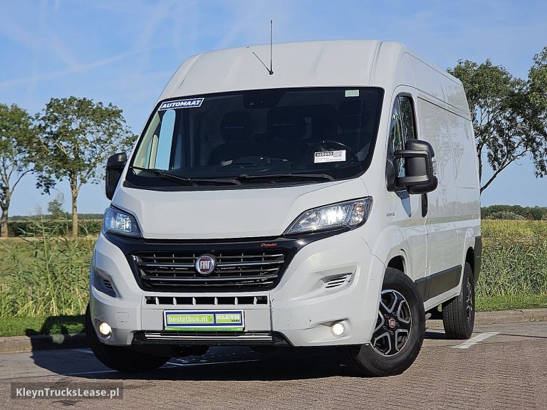 Fiat DUCATO 2.3 z 2019 roku, blaszak z zagranicy — przód pojazdu