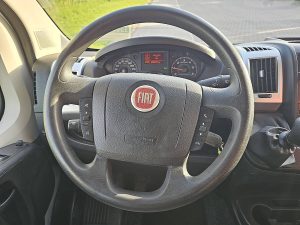 Wyposażenie specjalne wnętrza, ujęcie 3 — Fiat DUCATO 35 2.3 DC clima EURO6 z 2020 roku