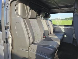 Rzędy siedzeń i ścianka działowa — Fiat DUCATO 35 2.3 DC clima EURO6 z 2020 roku