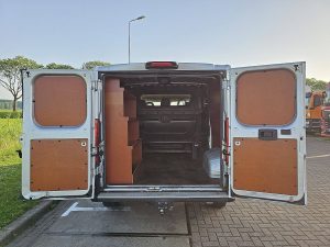 Przestrzeń ładunkowa — Fiat DUCATO 35 2.3 DC clima EURO6 z 2020 roku