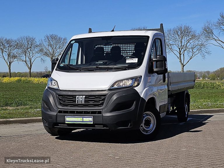 Fiat DUCATO 35 L4 ac EURO6 z 2021 roku, skrzyniowy z zagranicy — przód pojazdu