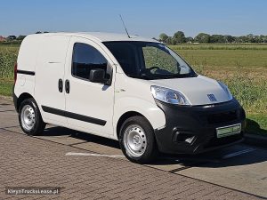 Strona pasażera z przodu — Fiat FIORINO 1.3 EURO6 z 2022 roku
