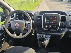 Deska rozdzielcza i stanowisko kierowcy — Fiat TALENTO 2.0 MJ L2 EDITION Navi NAP! z 2021 roku