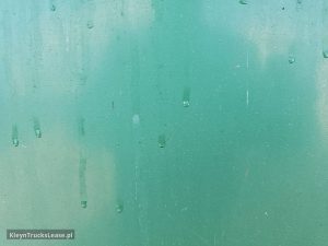 Przestrzeń ładunkowa — Floor FLO-12-20K1 z 2001 roku
