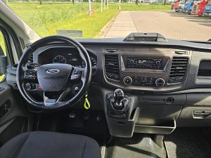 Deska rozdzielcza i stanowisko kierowcy — Ford TRANSIT 2.0 Bakwagen Laadklep! z 2022 roku