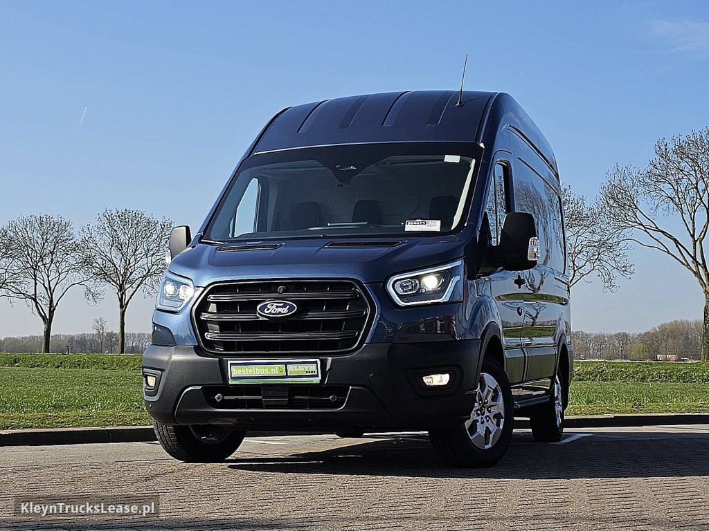 Ford TRANSIT 2.0 L2H3 Xenon CarPlay! z 2024 roku, blaszak z zagranicy — przód pojazdu