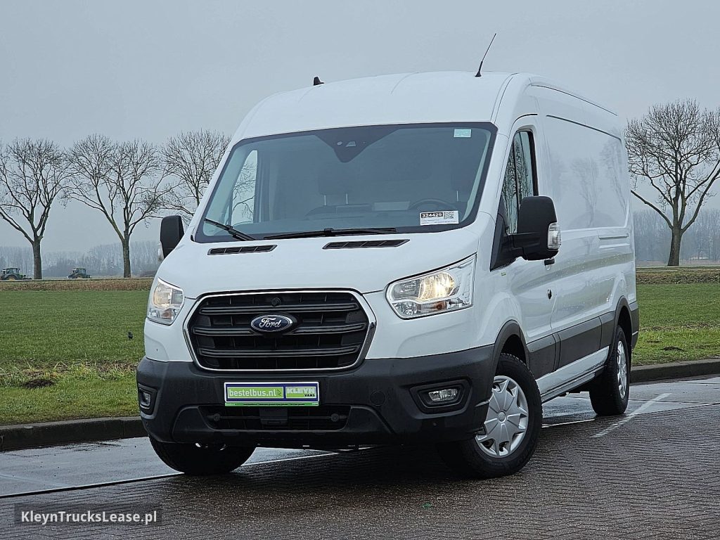 Ford TRANSIT 2.0 L3H2 170Pk Navi AC! z 2021 roku, blaszak z zagranicy — przód pojazdu