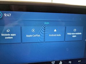 Ekran z Apple CarPlay — Ford TRANSIT CUSTOM 2.0 L1H1 Navi Trekhaak ! z 2024 roku