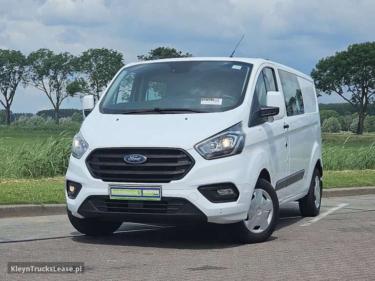 Ford TRANSIT CUSTOM 2.0 L2 Dubbele Cabine AC z 2022 roku, blaszak z zagranicy — przód pojazdu