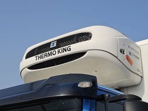 Agregat chłodniczy z tabliczką danych — Iveco 140E28 EUROCARGO ATP z 2018 roku