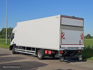 Strona kierowcy z tyłu — Iveco 160E28 EUROCARGO z 2023 roku