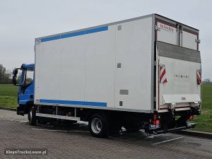 Strona kierowcy z tyłu — Iveco 75E18 EUROCARGO ATP z 2018 roku