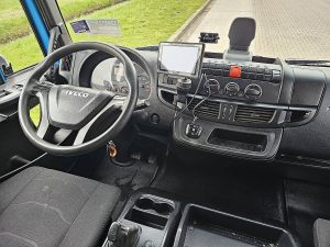 Deska rozdzielcza i stanowisko kierowcy — Iveco 75E18 EUROCARGO ATP z 2018 roku