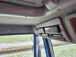 Wyposażenie specjalne wnętrza — Iveco 75E18 EUROCARGO THERMOKING LIFT A/C z 2018 roku