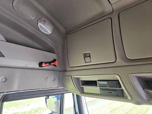 Wyposażenie specjalne wnętrza — Iveco AS260S42 STRALIS 6X2 INTARDER ALCOA'S z 2018 roku
