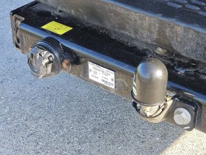 Hak holowniczy — Iveco DAILY 35C18 ac automaat EURO6 z 2021 roku
