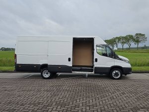 Drzwi boczne przestrzeni ładunkowej — Iveco DAILY 35C18 ac automaat EURO6 z 2022 roku