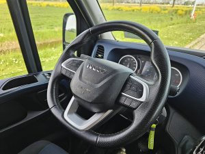 Wyposażenie specjalne wnętrza — Iveco DAILY 35C18 ac automaat EURO6 z 2022 roku