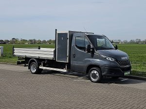 Strona pasażera z przodu — Iveco DAILY 35C18 ac automaat EURO6 z 2022 roku