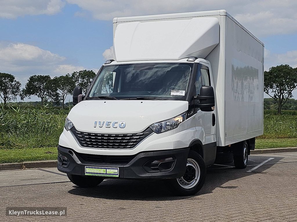 Iveco DAILY 35S14       Bakwagen Laadklep! z 2021 roku, kontener z zagranicy — przód pojazdu