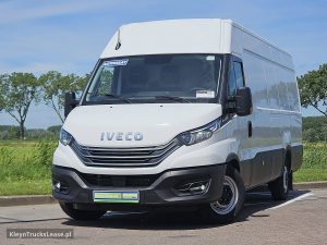 Przód pojazdu — Iveco DAILY 35S18 L4H2 3.0 Aut. 176pk z 2023 roku