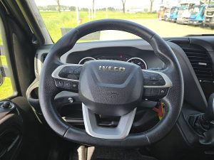 Wyposażenie specjalne wnętrza, ujęcie 2 — Iveco DAILY 40C18 3.0ltr ac aut EURO6 z 2024 roku