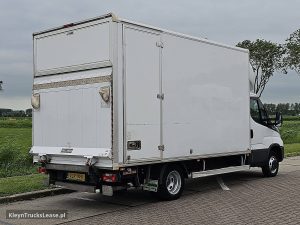 Strona pasażera z tyłu — Iveco DAILY 50C18 Bakwagen N1 3.0Ltr z 2021 roku