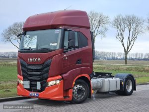 Strona kierowcy z przodu — Iveco S-WAY AS440S48 z 2020 roku