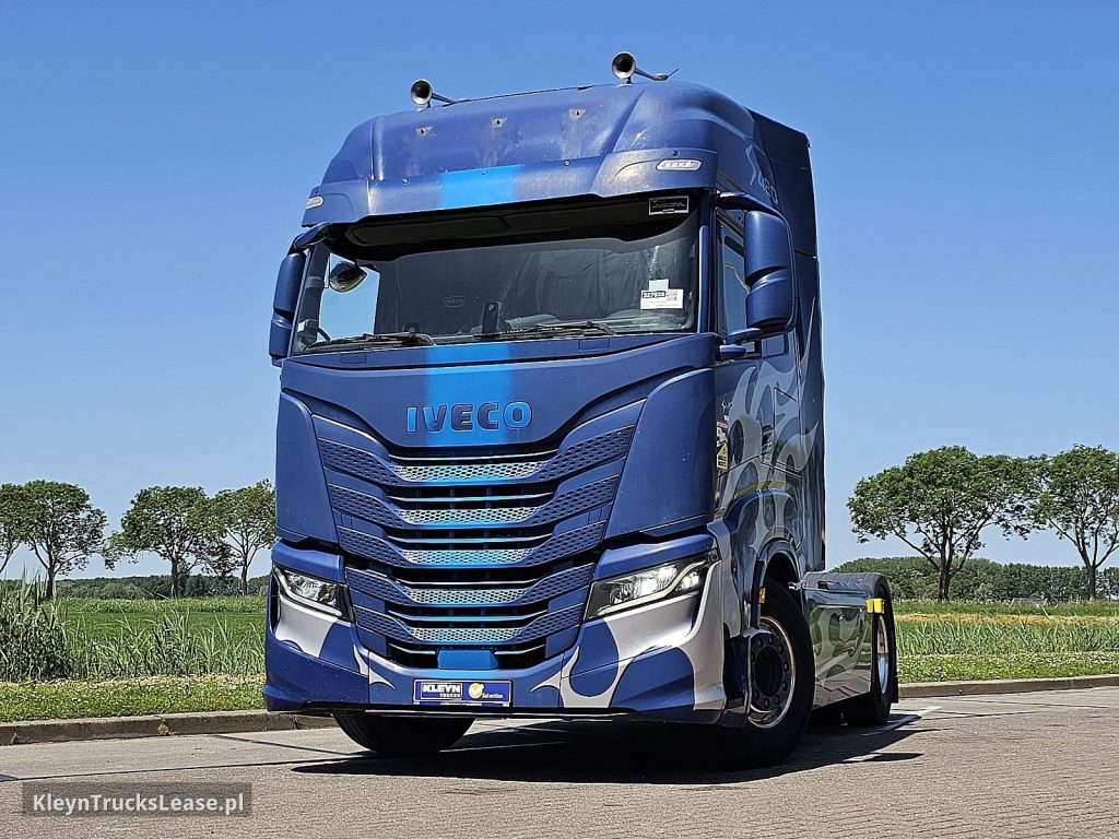 Iveco S-WAY AS440S48 ALCOA PTO+HYDR. z 2020 roku, ciągnik siodłowy z zagranicy — przód pojazdu