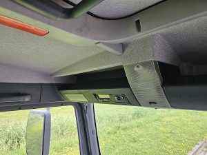 Wyposażenie specjalne wnętrza, ujęcie 3 — MAN 18.240 TGM DOKA DOUBLE CABIN z 2008 roku