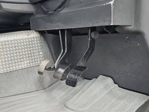 Wyposażenie specjalne wnętrza, ujęcie 2 — MAN 18.240 TGM DOKA DOUBLE CABIN z 2008 roku