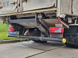 Wyposażenie specjalne — MAN 18.240 TGM DOKA DOUBLE CABIN z 2008 roku