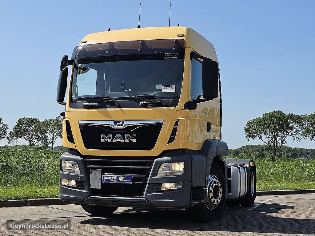 MAN 18.400 TGS z 2020 roku, ciągnik siodłowy z zagranicy — przód pojazdu