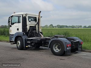 Strona kierowcy z tyłu — MAN 18.420 TGS z 2017 roku