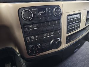 Wyposażenie specjalne wnętrza — MAN 18.430 TGS Hydrodrive z 2020 roku