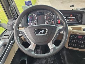 Wyposażenie specjalne wnętrza, ujęcie 4 — MAN 18.460 TGX z 2017 roku